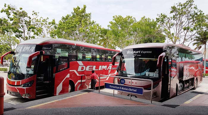 Bus von Kuala Lumpur nach Malakka