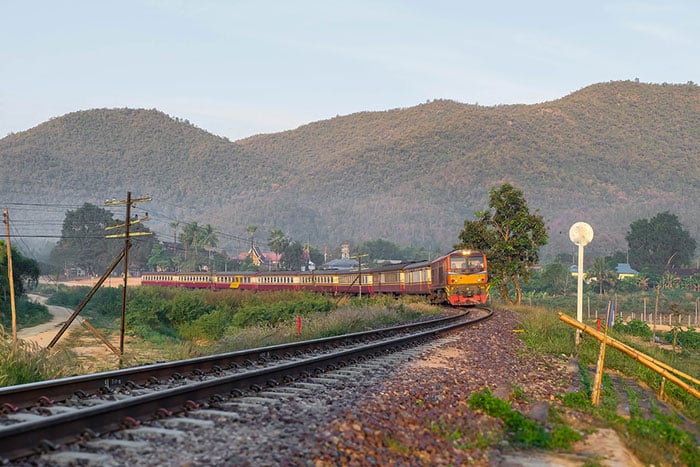 Mit Bus und Bahn von Bangkok nach Siem Reap