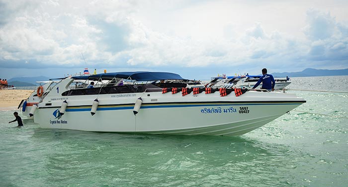 Motorboote in Krabi