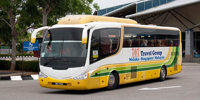 Bus von Singapur nach Malakka