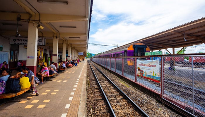 Einrichtungen des Bahnhofs Surat Thani